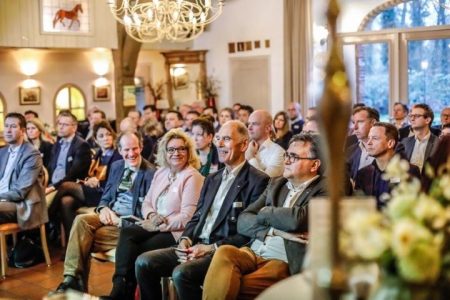 Dare! Brengt organisaties in beweging -