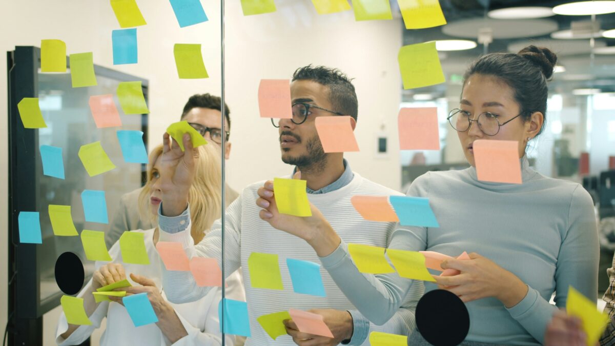 Verbinding in teams vergroten? Zo doorbreek je wat niet wordt gezegd | Dare! Beweegt